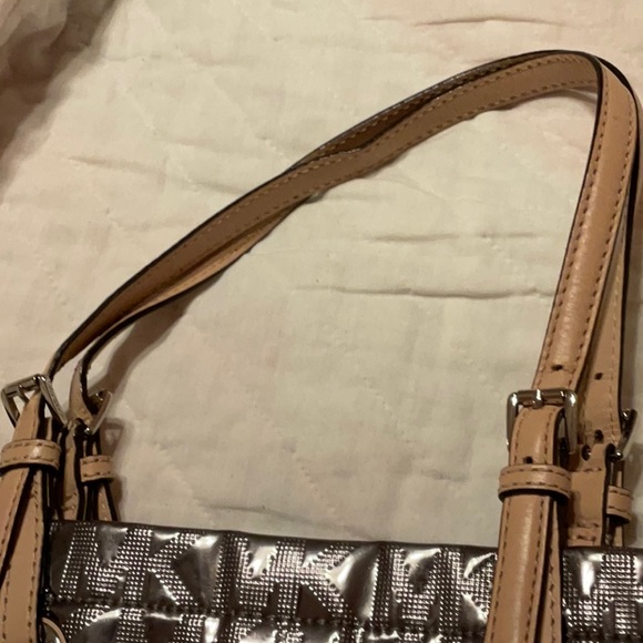 Michael Kors silver tote - Picture 4 of 6